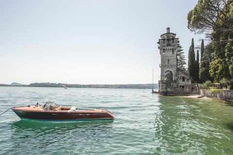 Beach, Garden view, Lake view