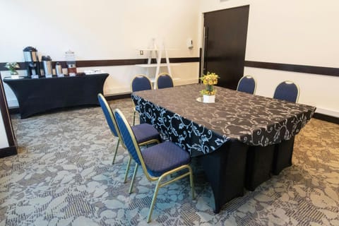 Meeting/conference room