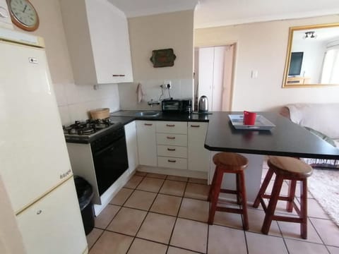 Hermanus Beach Club Apartment in Hermanus