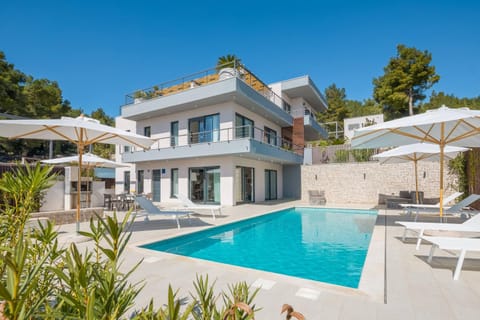 Luxury Villa Duboka View Villa in Split-Dalmatia County