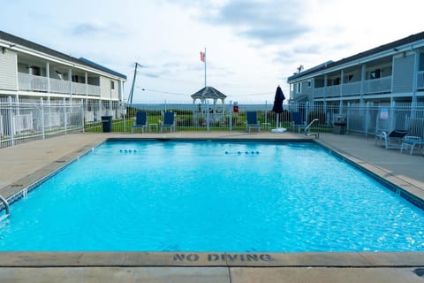 InnSeason Resorts Surfside Apartment hotel in East Falmouth
