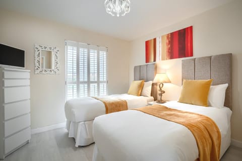 LUXURY BEACHFRONT OUTSTANDING 2 bedroom APARTMENT Condominio in Eastbourne