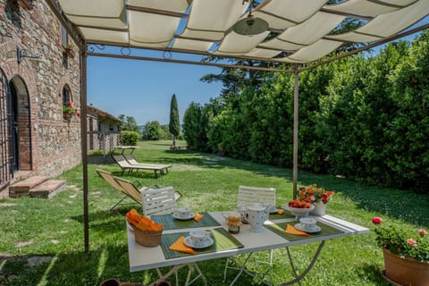 Il Pino Di Spazzavento Country House in Umbria