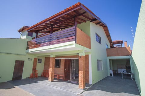 Casa em Ubatuba na Praia Grande para Temporada ALUGO SOMENTE PARA FAMÍLIA!!! House in Ubatuba