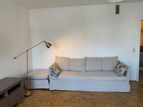 Studio Flat Medien Hafen 30minToFair Apartment in Neuss