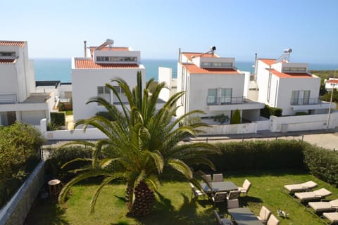 Liv In Ericeira Guest House House in Lisbon District