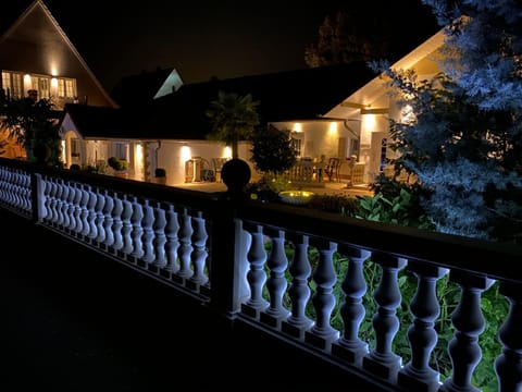 Night, Garden, Autumn, On site, Garden view