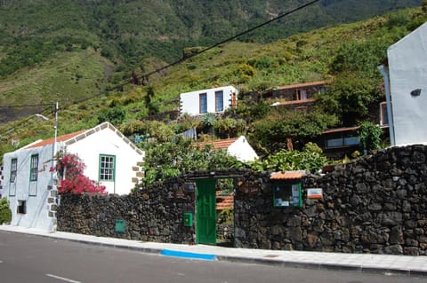 El Sitio Condo in El Hierro