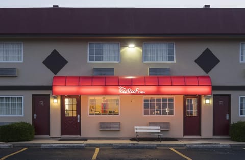 Red Roof Inn Dayton Huber Heights Motel in Dayton