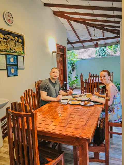 Restaurant/places to eat, Dining area