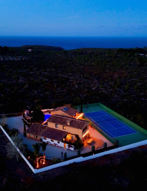 View (from property/room), Tennis court, Pool view, Sea view