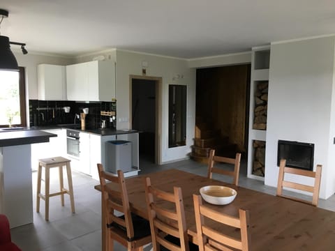 Living room, Dining area, Communal kitchen