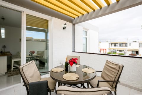 New Apartment In Tenerife Eigentumswohnung in Costa del Silencio