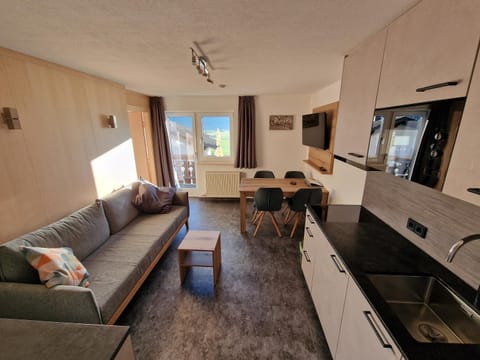 Kitchen or kitchenette, Living room, Dining area