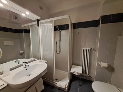 Lake&Nature Hotel Gloria Hotel in Molveno