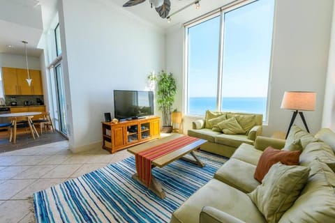 1901 Sapphire Beachfront 3 Bedroom Condo House in South Padre Island
