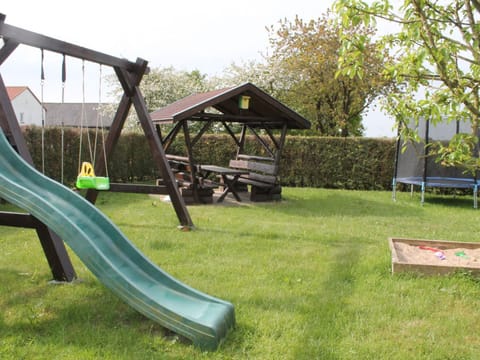 Garden, Balcony/Terrace
