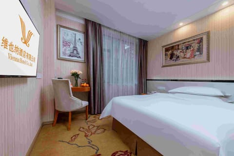 Vienna Hotel Shenzhen Bantian Gangtou Hotel in Shenzhen