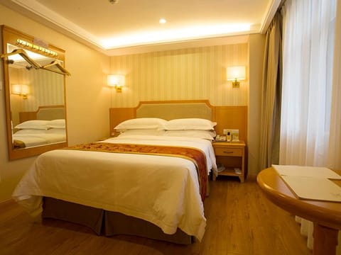 Vienna 3 Best Hotel Hubei Jingmen Huyaguan Avenue Changfa Hotel in Hubei