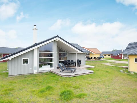 8 person holiday home in Gro enbrode House in Großenbrode