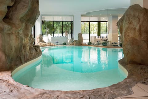 Hot Tub, Pool view, Swimming pool