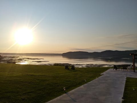 Natural landscape, River view, Sea view, Sunset