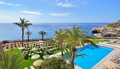 Alua Calas de Mallorca Resort Hotel in Llevant