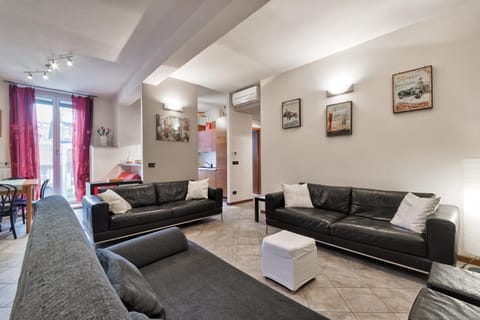 Moleloca - San Tommaso Apartment Condominio in Turin