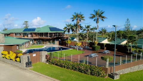 Property building, Pool view, Swimming pool