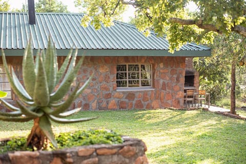 Milorho Lodge Nature lodge in Gauteng