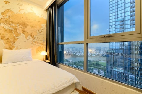 KAY'S HOME-Vinhomes Luxury Apartment Condo in Ho Chi Minh City