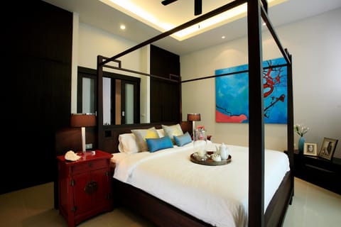 Two Villas Holiday Phuket: Onyx Style Nai Harn Beach Villa in Rawai