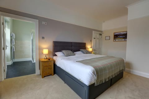The Grange Guest House Bed and Breakfast in Brecon