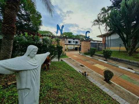 Property building, Facade/entrance, Garden