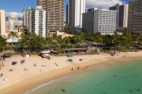 Property building, Day, People, Beach, City view, Sea view