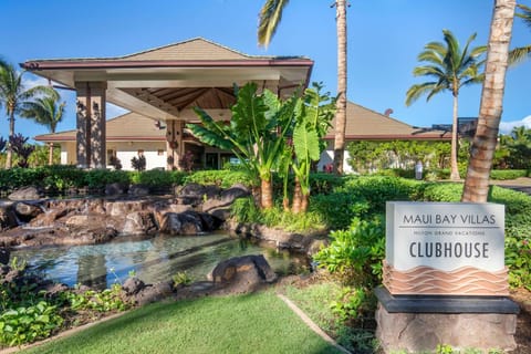 Hilton Grand Vacations Club Maui Bay Villas Hotel in Kihei