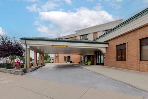Best Western Plus Wooster Hotel & Conference Center Hotel in Wooster