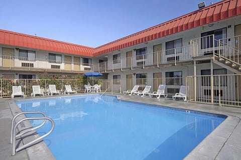 Days Inn by Wyndham Fresno South Hotel in Fresno
