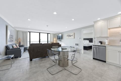 Kitchen or kitchenette, Living room, Dining area, dishwasher