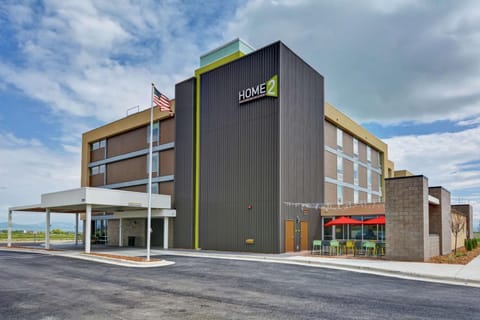 Home2 Suites By Hilton Helena Hotel in Helena