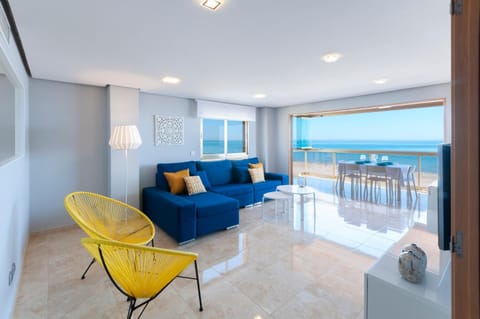 Ag Bermudas Deluxe Apartment in Safor