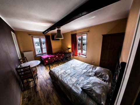 B&B Aux 10 Clefs Bed and Breakfast in Wallonia, Belgium