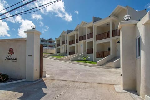 Luxury 2BR Home facing Beach w/Pool Montego Bay #4 House in St. James Parish