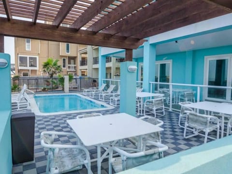 5 BEDROOM BEACHFRONT CONDO - 2nd Floor Maison in South Padre Island