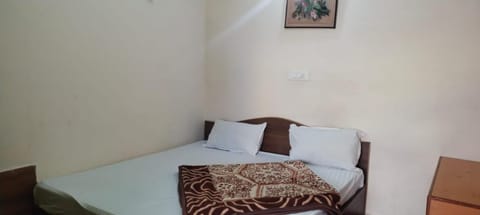 Hill Inn Rooms an HomeStay Vacation rental in Ooty