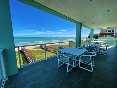 5 BEDROOM BEACHFRONT CONDO - 3rd Floor House in South Padre Island