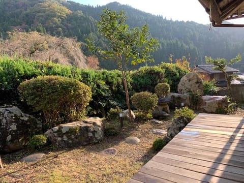 Yakuno House Alojamiento y desayuno in Kyoto Prefecture