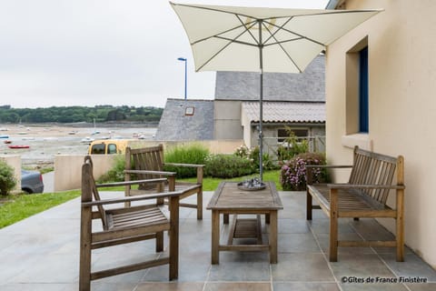 Patio, Garden, Balcony/Terrace, Sea view, Street view
