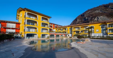 Yachting Residence Apartment hotel in Canton of Ticino