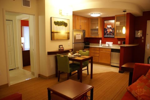 Residence Inn Pittsburgh Monroeville/Wilkins Township Hotel in Monroeville